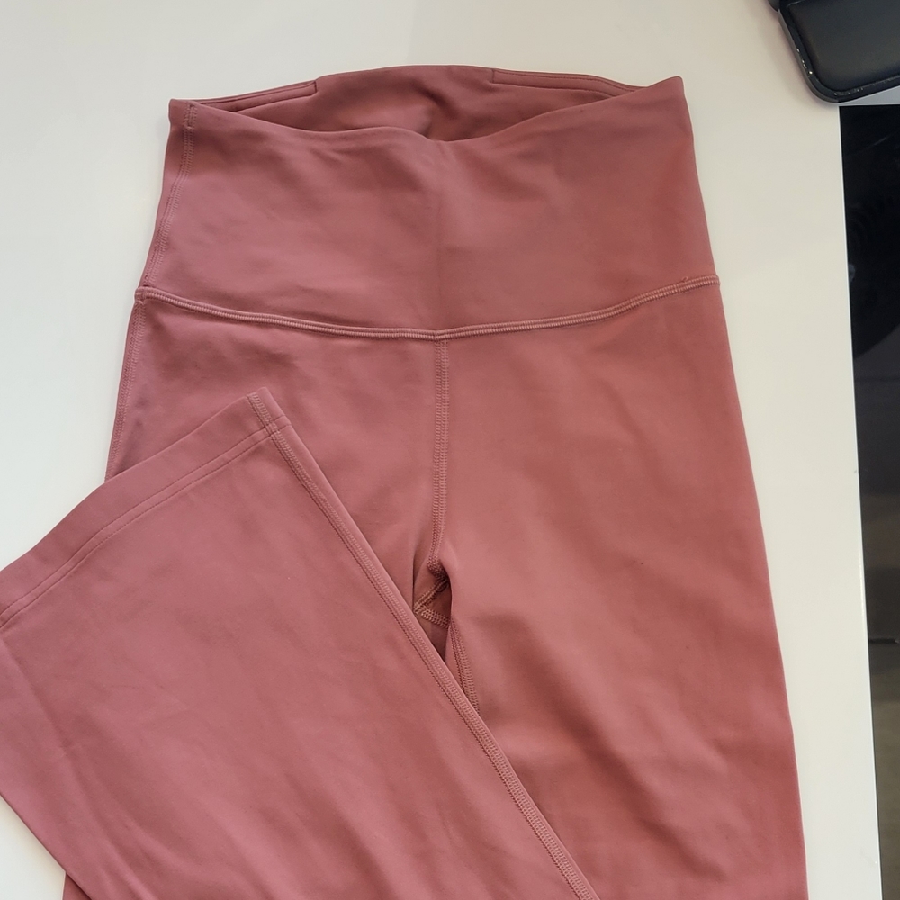 lululemon groove pant